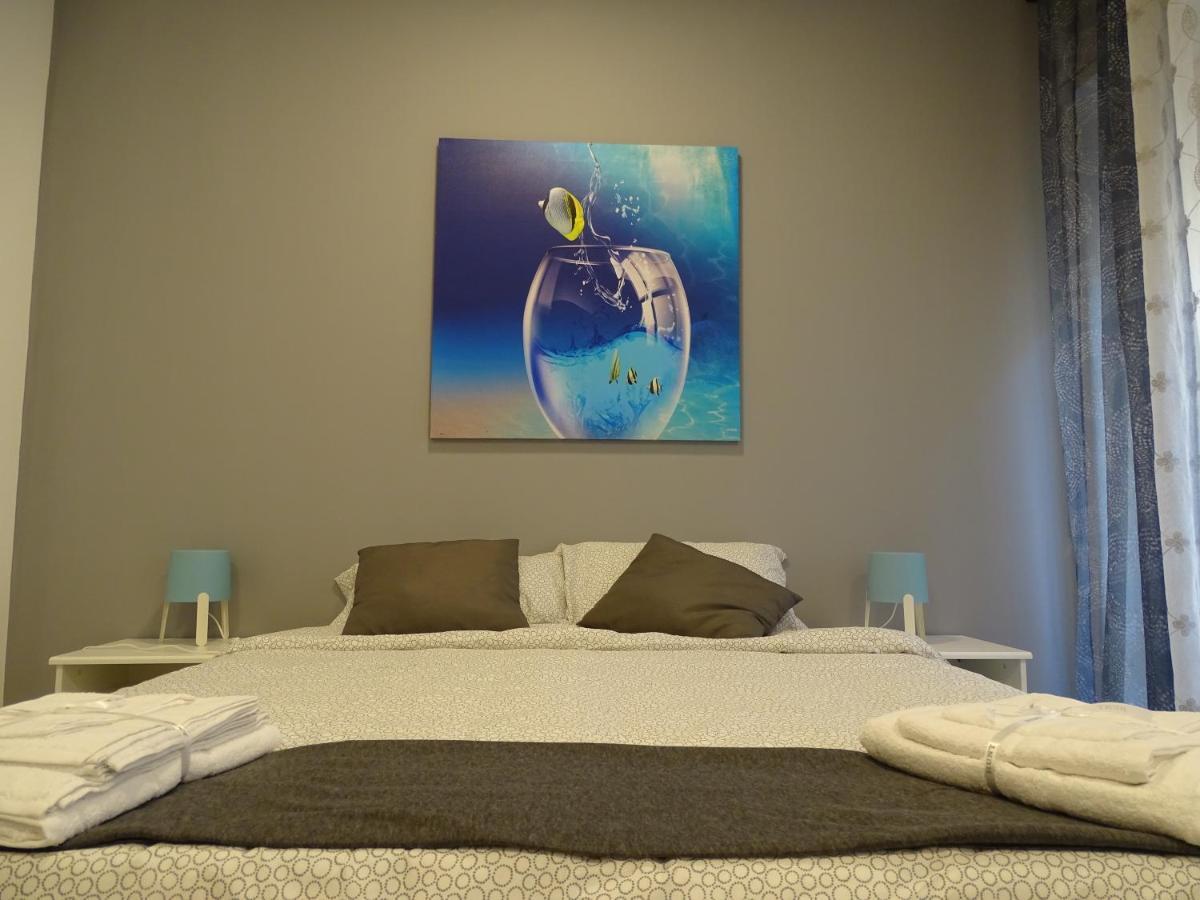 Frankie'S House B&B คาตาเนีย ภายนอก รูปภาพ